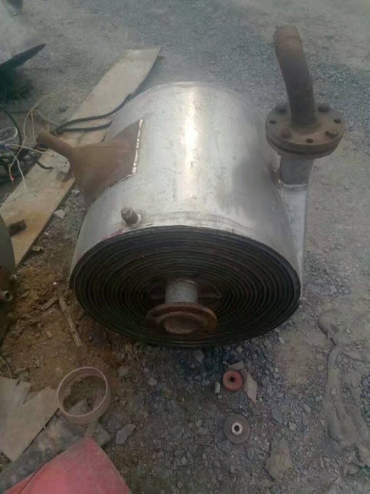 换热器​中换热管与管板的拼接